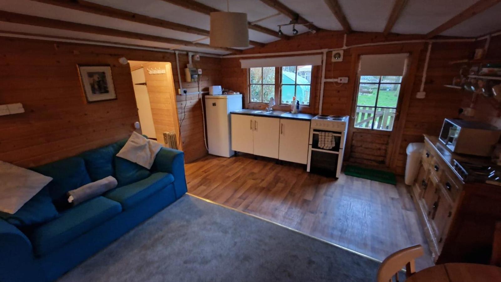 The Cabin - A Very Quiet Location Pewsey Extérieur photo