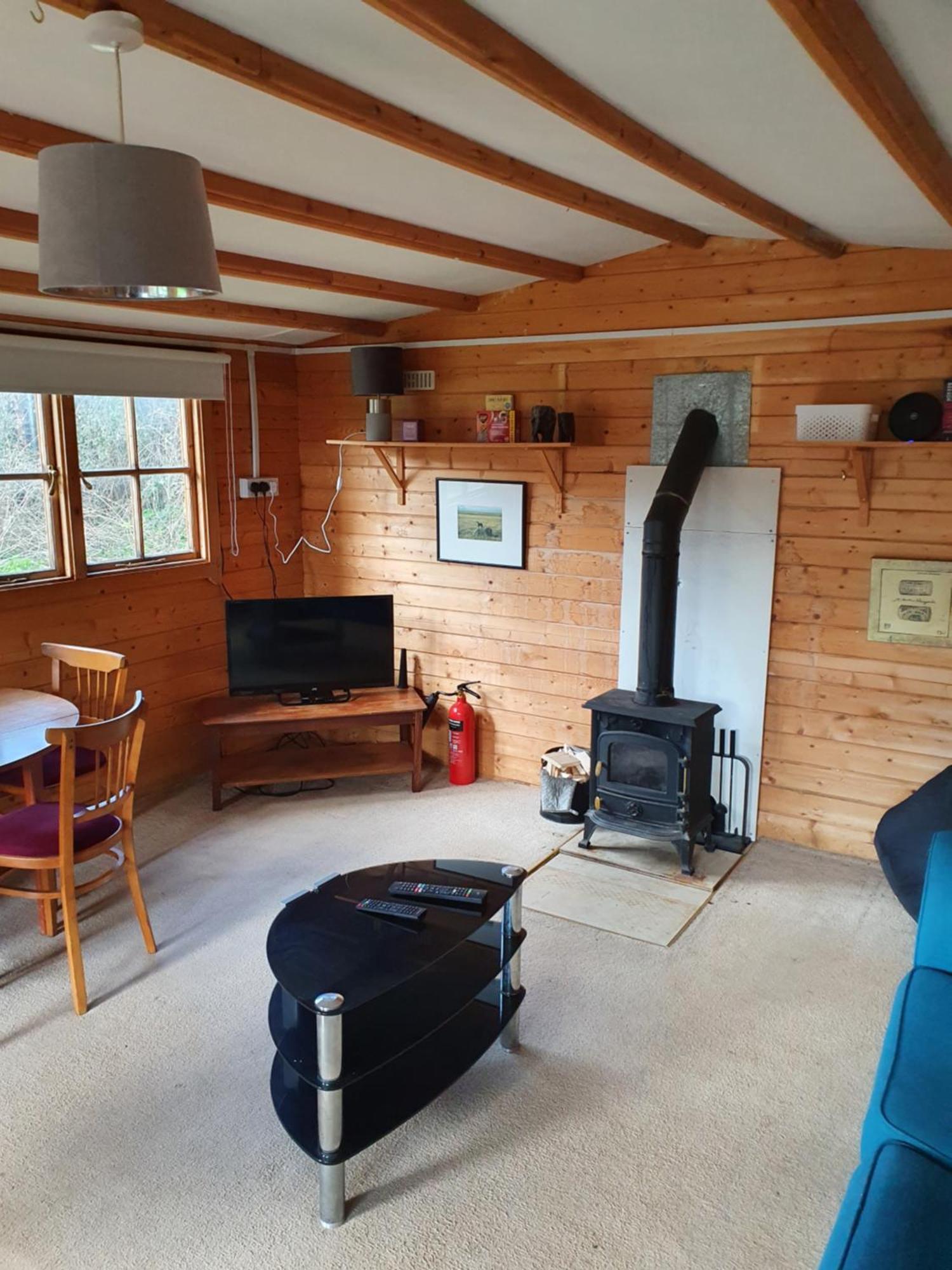 The Cabin - A Very Quiet Location Pewsey Extérieur photo
